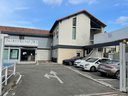 Extérieur du centre de formation
